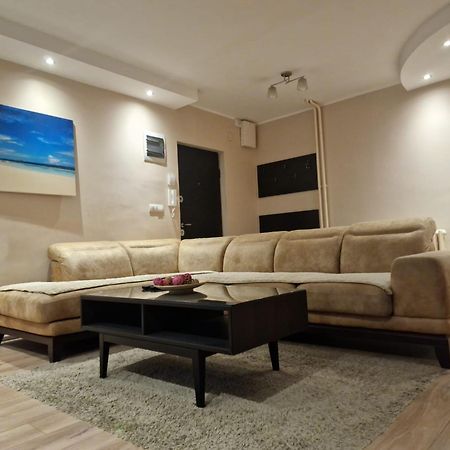 Goliath Apartamento Belgrado Exterior foto